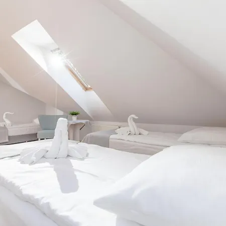 Resort Osrodek Kolonijno Wczasowy Mewa - Przy Plazy Z Basenem Z Podgrzewana Woda I Mini