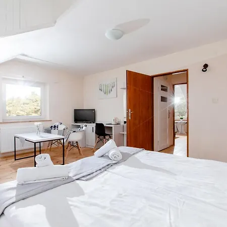 Resort Osrodek Kolonijno Wczasowy Mewa - Przy Plazy Z Basenem Z Podgrzewana Woda I Mini Niechorze