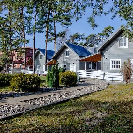 Osrodek Kolonijno Wczasowy Mewa - Przy Plazy Z Basenem Z Podgrzewana Woda I Mini * Niechorze