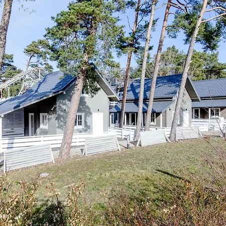 Osrodek Kolonijno Wczasowy Mewa - Przy Plazy Z Basenem Z Podgrzewana Woda I Mini Resort Niechorze