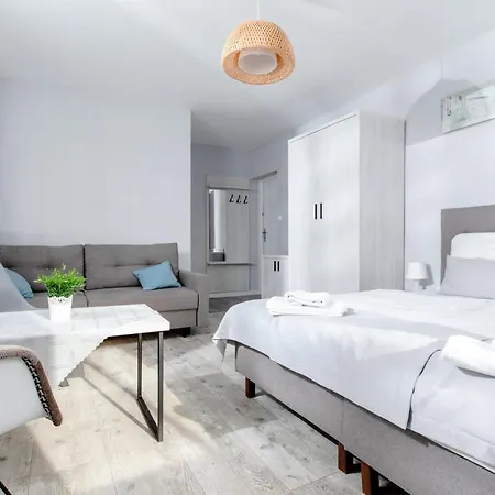 Resort Osrodek Kolonijno Wczasowy Mewa - Przy Plazy Z Basenem Z Podgrzewana Woda I Mini *