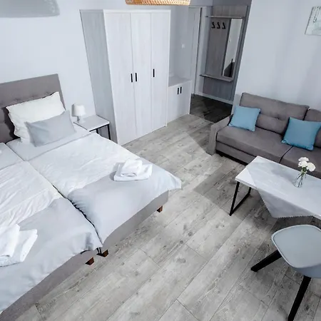 Osrodek Kolonijno Wczasowy Mewa - Przy Plazy Z Basenem Z Podgrzewana Woda I Mini Niechorze