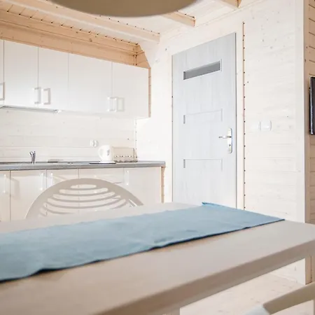 Osrodek Kolonijno Wczasowy Mewa - Przy Plazy Z Basenem Z Podgrzewana Woda I Mini * Niechorze