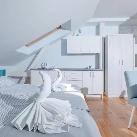 Ośrodek Kolonijno Wczasowy Mewa * Niechorze