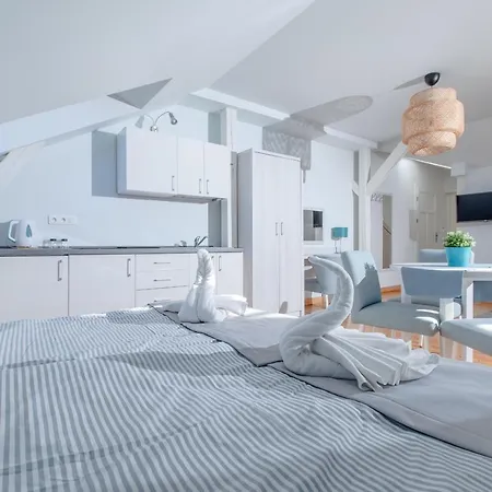 Osrodek Kolonijno Wczasowy Mewa - Przy Plazy Z Basenem Z Podgrzewana Woda I Mini Resort