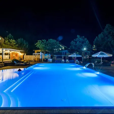 Osrodek Kolonijno Wczasowy Mewa - Przy Plazy Z Basenem Z Podgrzewana Woda I Mini Resort