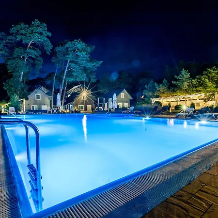 Resort Osrodek Kolonijno Wczasowy Mewa - Przy Plazy Z Basenem Z Podgrzewana Woda I Mini