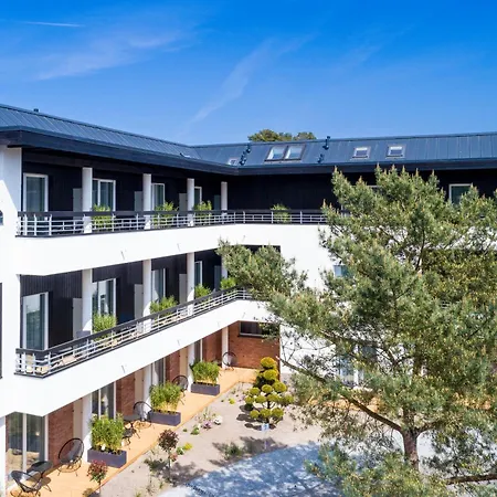Osrodek Kolonijno Wczasowy Mewa - Przy Plazy Z Basenem Z Podgrzewana Woda I Mini Resort Niechorze