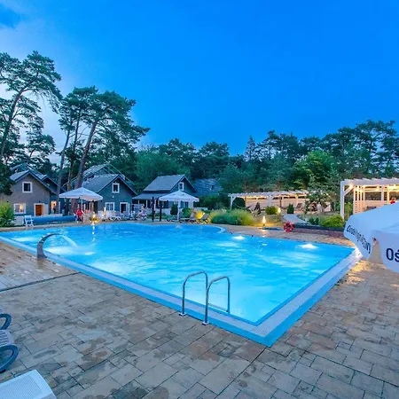 Osrodek Kolonijno Wczasowy Mewa - Przy Plazy Z Basenem Z Podgrzewana Woda I Mini Resort *